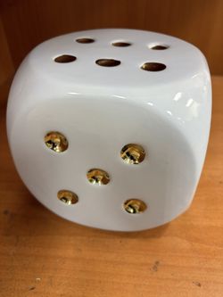 1 Gold & White 8” Square Die Statue $25. PAIR of black & white dice $50. Las Vegas Gambler? Casino Craps Or Roulette Player? BONKO?