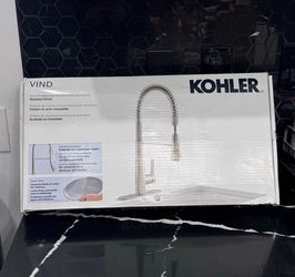 Kohler Vind Semi-Professional Pull-down Kitchen Sink Faucet