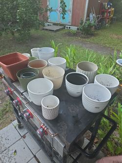Flower pots