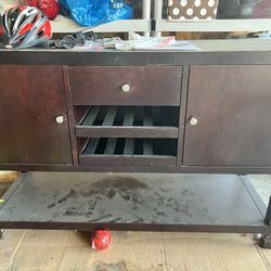Dining Room Sideboard/Buffet Table 