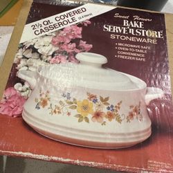 Vintage Sweet Flowers Stoneware Covered Baking Dish Bake Serve'n Store Japan