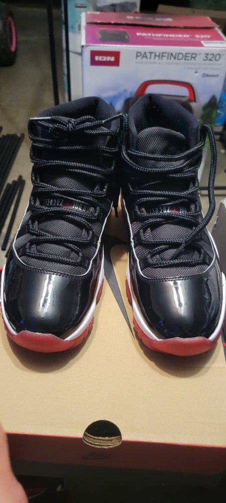2019 Jordan 11 Bred Used Super Clean
