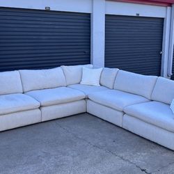 Ashley Tanavi 5-Piece Modular Sectional – Clean & Modern Delivery Available 🚚