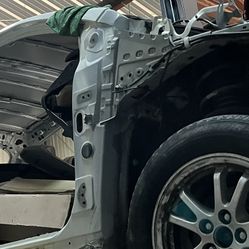 2016 Toyota Prius Part out 