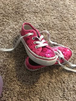 Size 11 little girl shoes