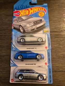 Hot Wheels Set of 3 '94 Audi Avant RS2's Gray, Zamac 007 2024 and Blue