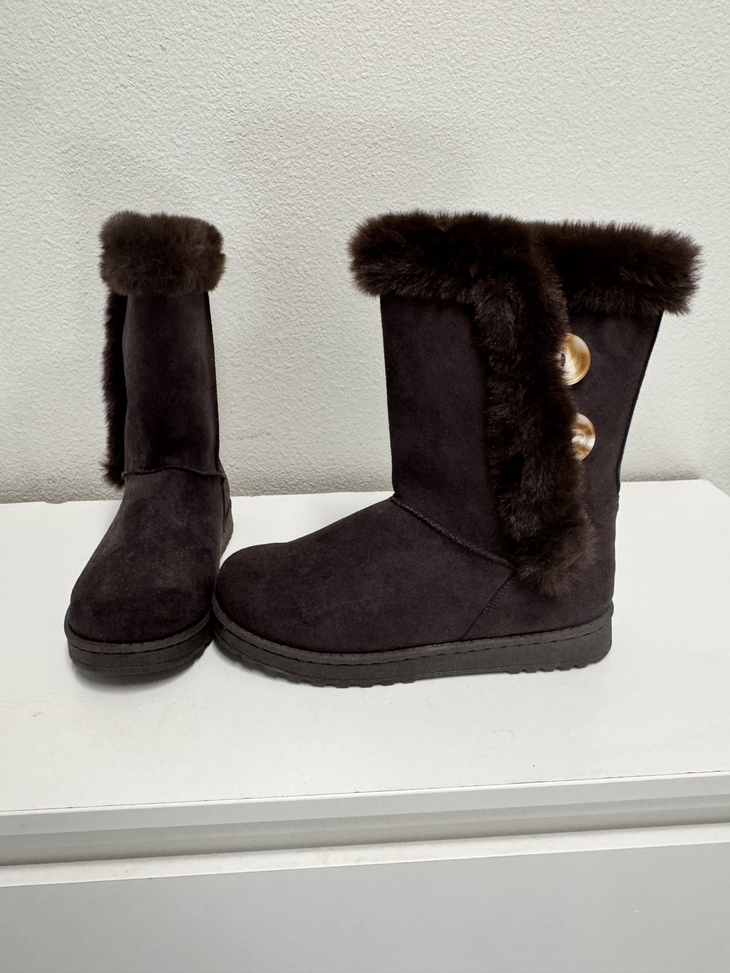 Women’s Winter Snow Boots Short Mid Calf Size 8