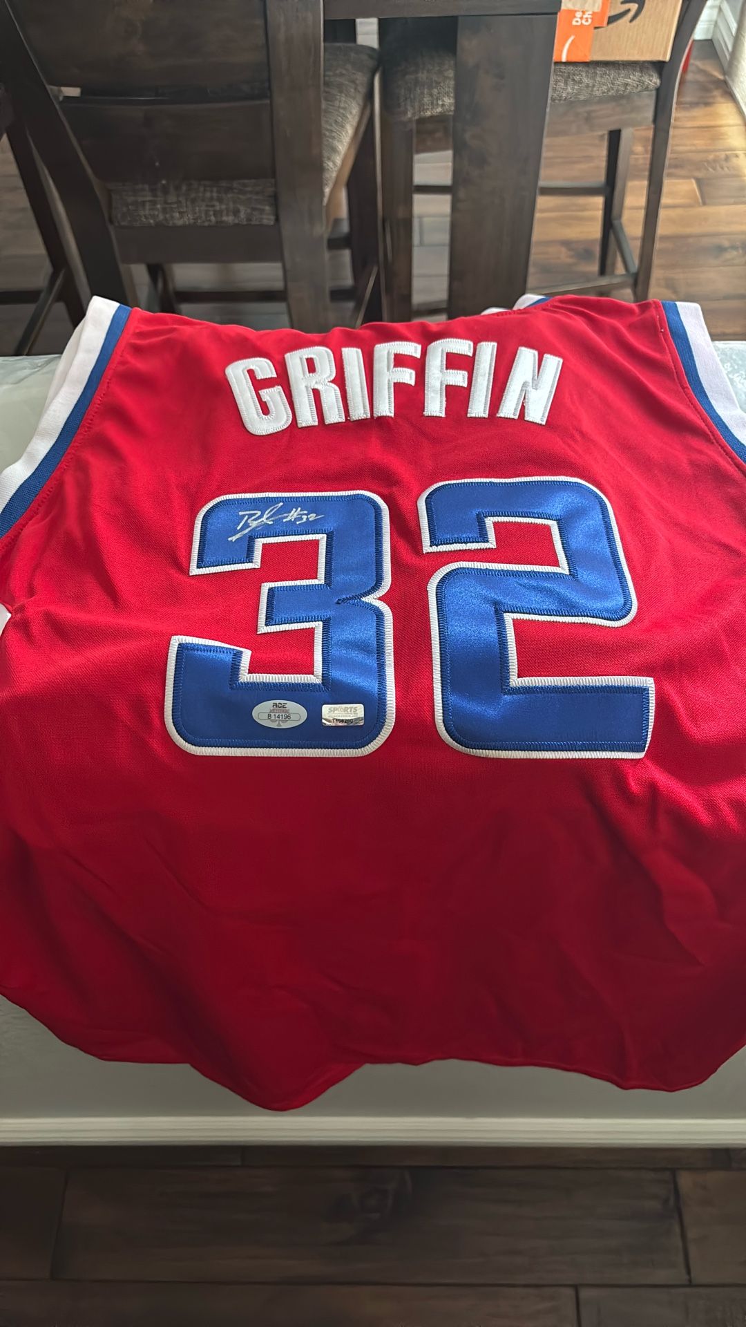 Blake Griffin Autographed Jersey