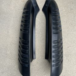 2000-06 Yukon Rear Pillar Panel Trim