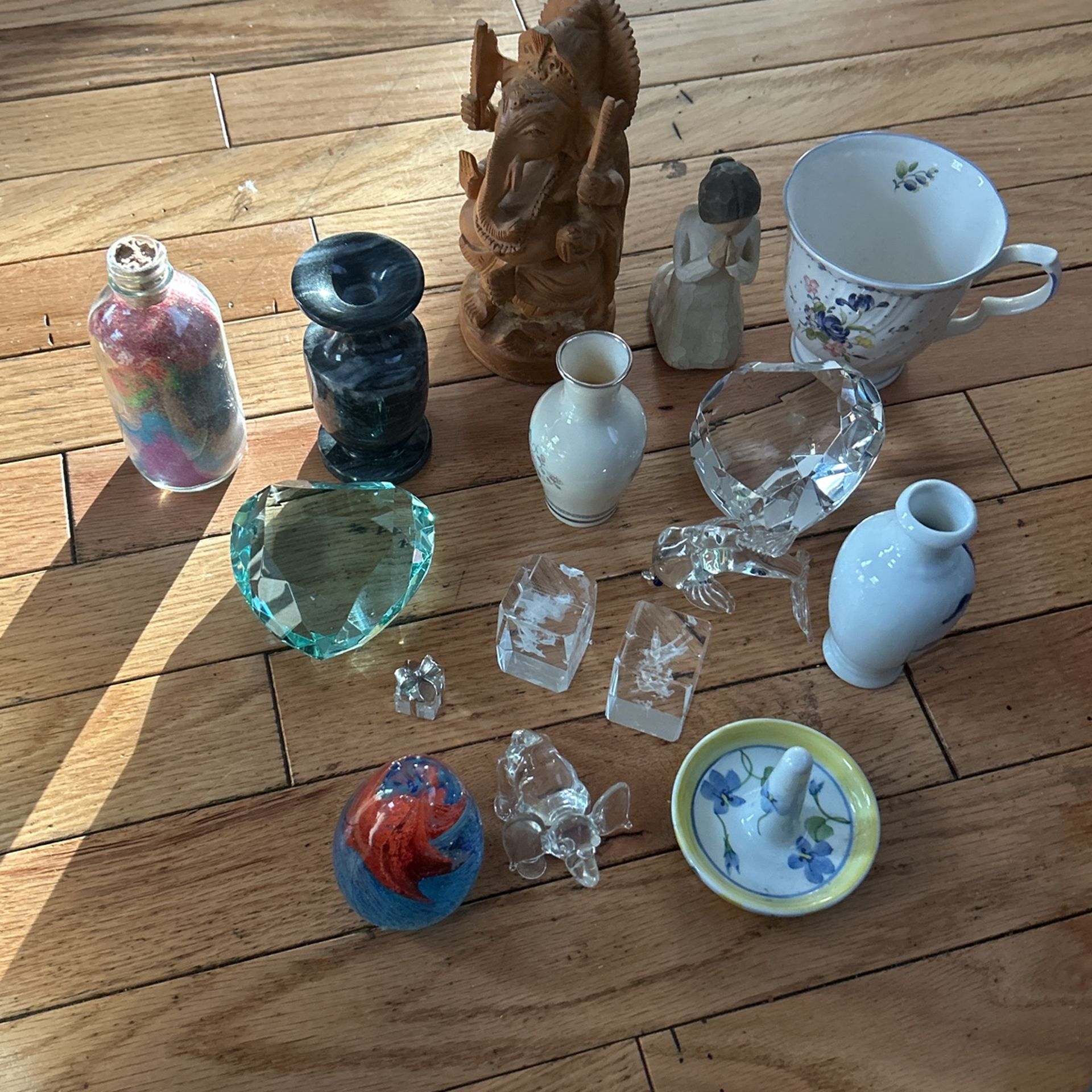 Tabletop items bundle 16 pcs 