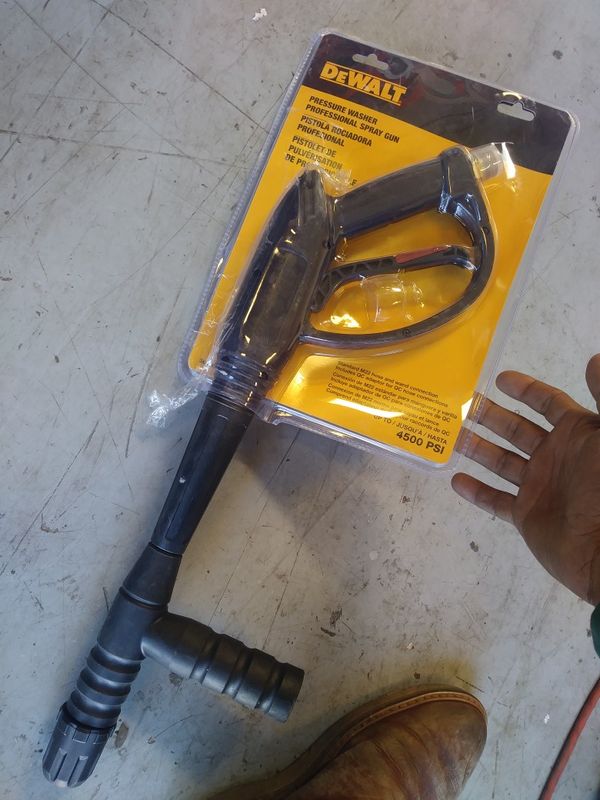 Dewalt Pressure Washer Gun for Sale in Phoenix, AZ OfferUp