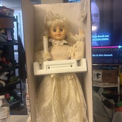 Vintage Rennoc Animations Christmas Angel with Lighted Candle  