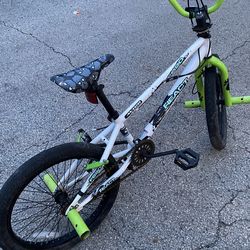 BMX bicycle selling as Is