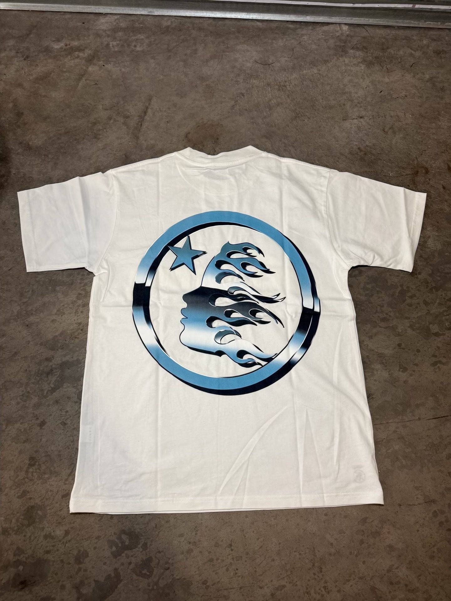 Hellstar T