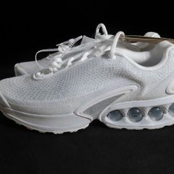 Nike AirMax DN Triple White