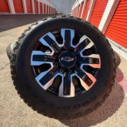 20s Chevy gmc 2500 Oem New 8x180 Rims Rines Wheels And tires 8lug