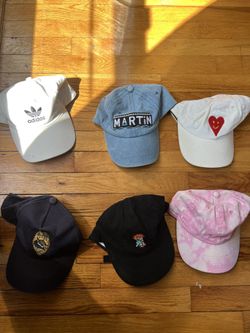 Six used baseball cap/dad hat/strap back hat