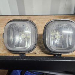OEM Ford 2011-2016 F250 Fog Lamps With Bulbs