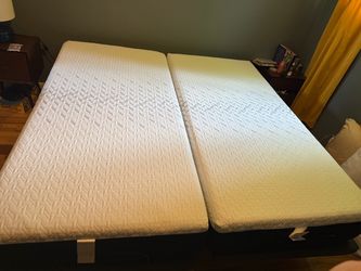 Like New Nectar Premier Memory Foam Split King Mattress