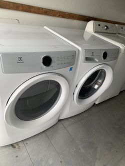Electrolux Front Load, Washer And Dryer