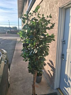 artificial tree