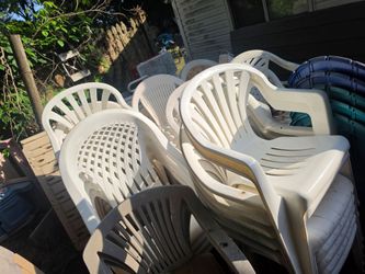 Stackable heavy resin patio chairs
