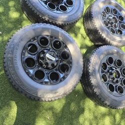 4 2026  FORD F250 BLACK 20" RIMS&TIRES BASICALLY NEW 