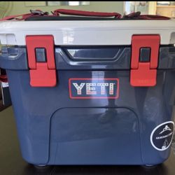 NEW SOLD OUT YETI Roadie 15 Limited EDITION Patriotic COOLER
