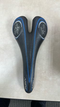 Selle Italia Aspide Bike Saddle