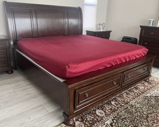 Essentia Organic Mattress - King (Over 80% Off)