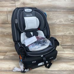 Graco 4Ever DLX 4-in-1 Convertible Car Seat in Fairmont
