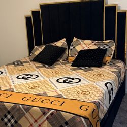 King Size Bed With Matress 
