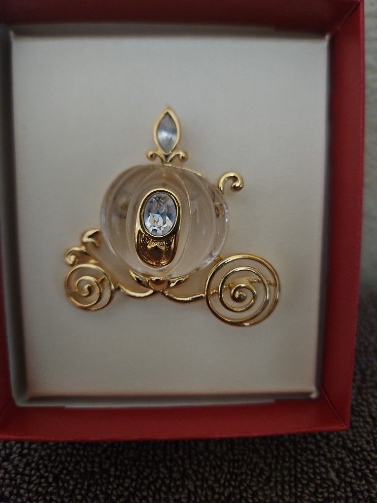 Disney Cinderella Brooch Pin