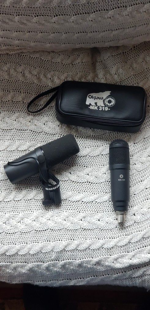Shure SM7B Podcast Dynamic Microphone & Oktava 319 Condenser Microphone 