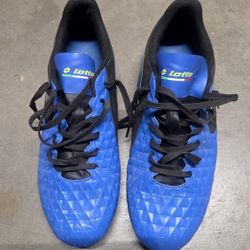 Lotto Soccer Shoes