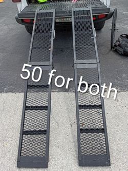 Truck ramps