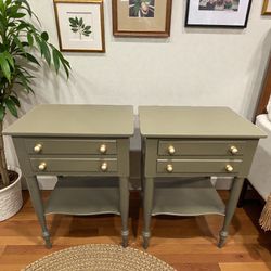 Vintage Green Nightstand Set 
