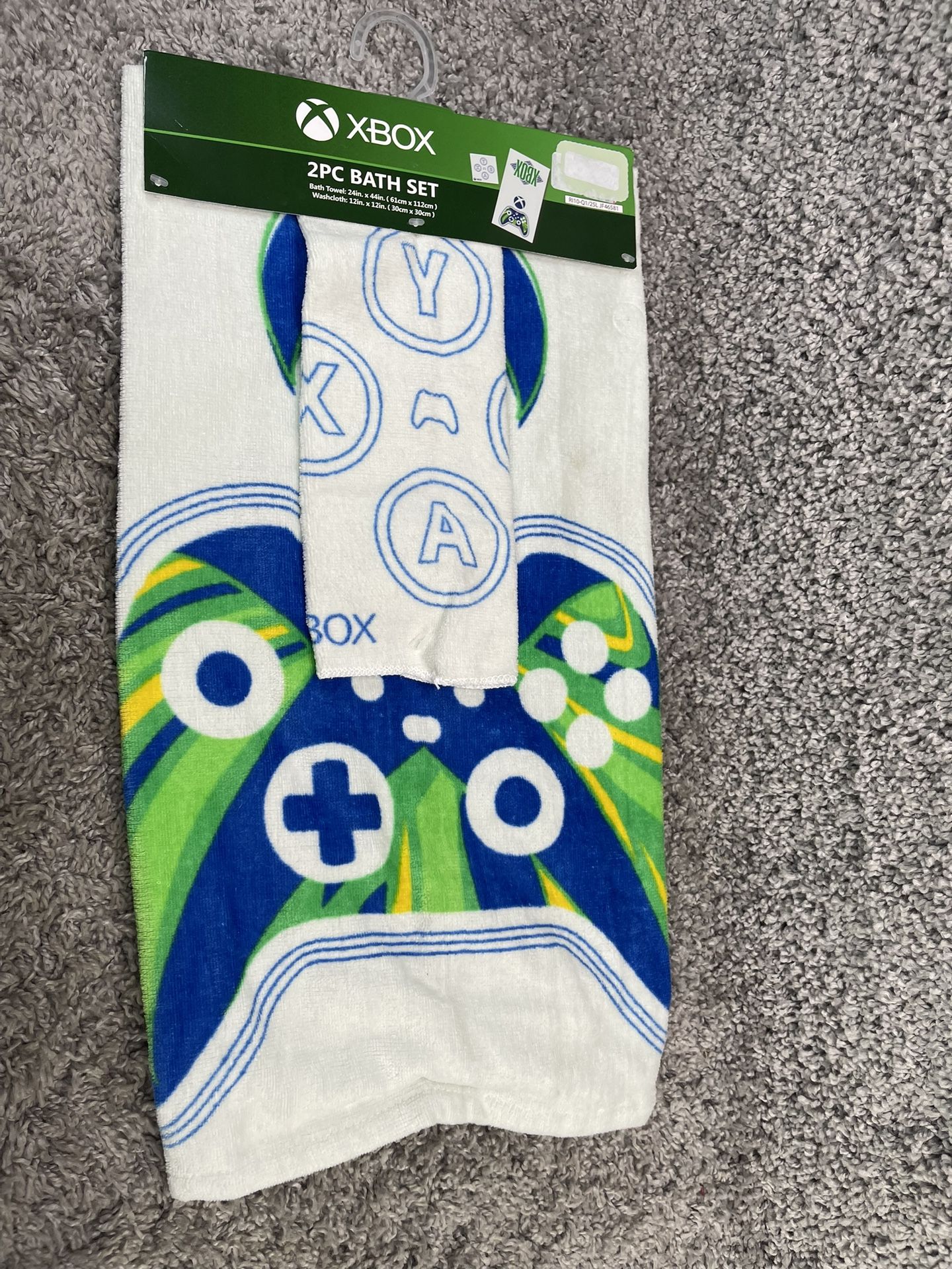 XBox Kids Cotton 2 Piece Bath Towel and Washcloth Set Multicolor New With Tags