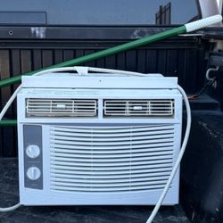 Small Ac Units 