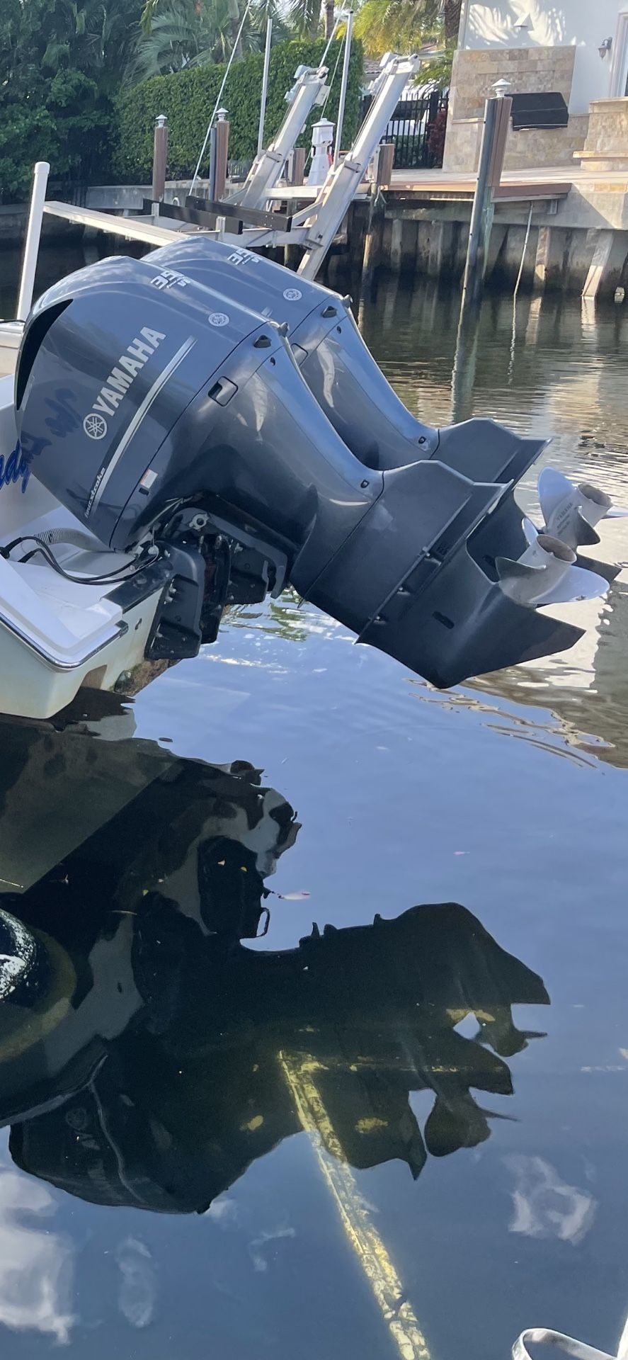 2011 TWIN Yamaha 350 Outboard Motors
