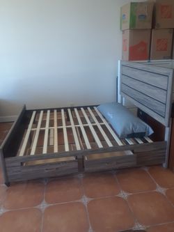 New Eastern King platform bed with 4 drawers box spring not required