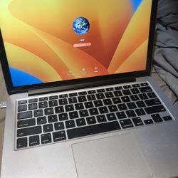 MacBook Pro 13” 8GB Intel i5 256GB SSD  MacOS  Ventura All Works Great $225  firm price 
