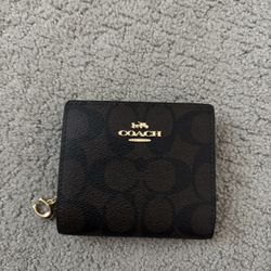Coach Snap Wallet in Signature Canvas