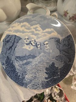 Patriotic Decorative Collectible Plate Blue And White Transferware Mount Rushmore Memorial Vintage Porcelain Compote  