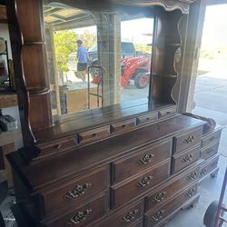 1970s Dresser With Mirror And Nightstands