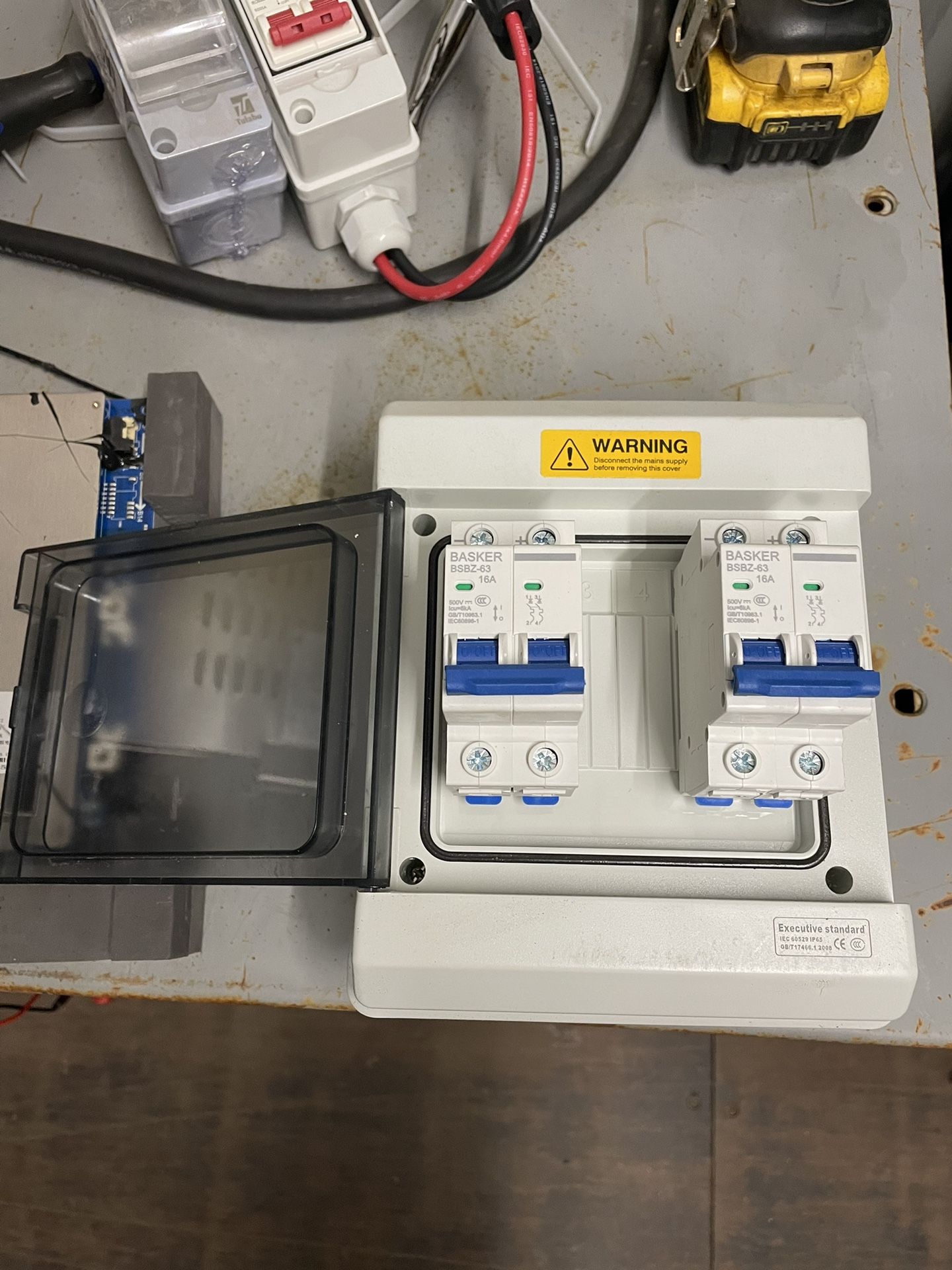 Solar Breakers 500 Volts DC 16 Amp