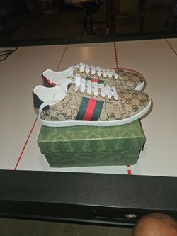 Gucci Sneakers 