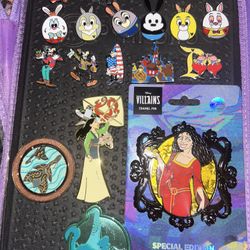 Disney Pins 