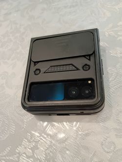 Motorola 2023 Razr 5G Phone