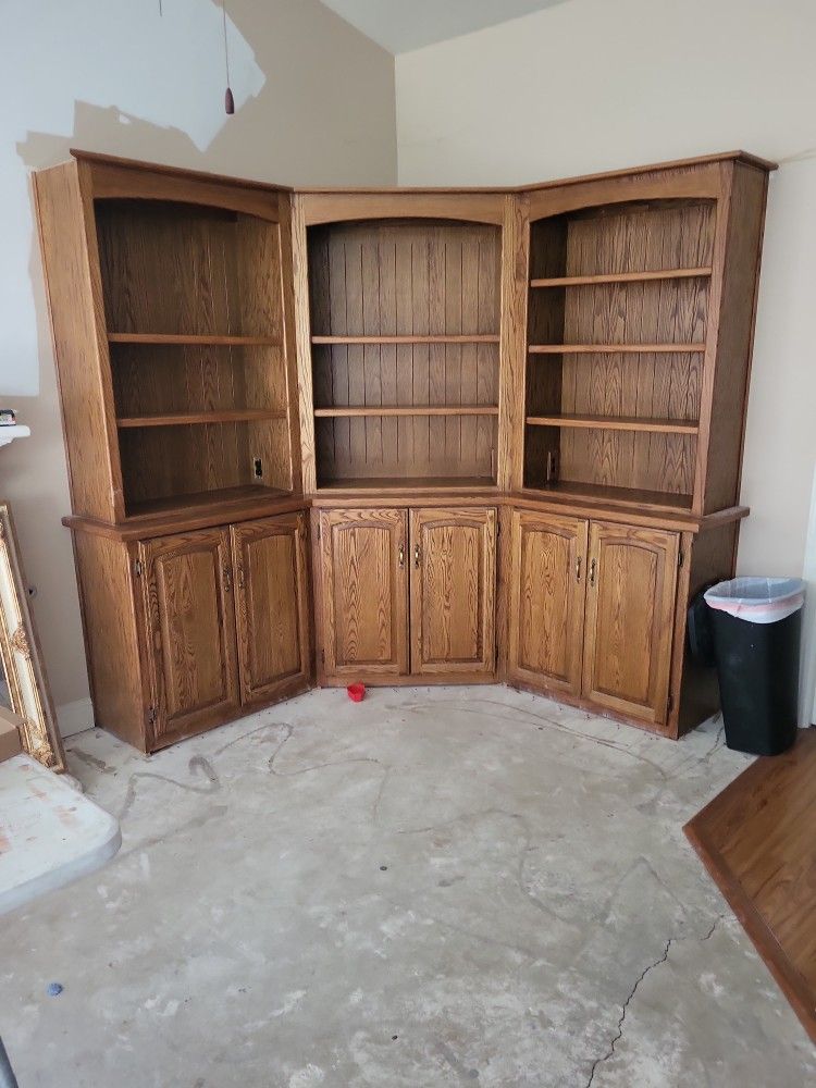 Three Corner Shelf .